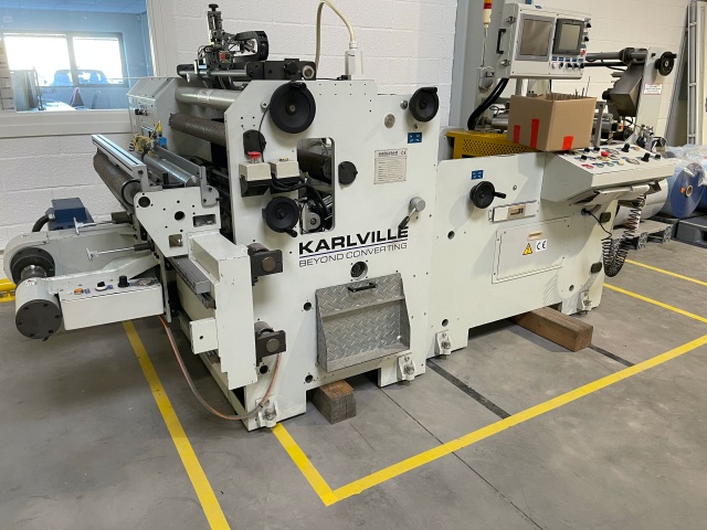 Dismantling and loading a Karlville K5 for a UK dealer